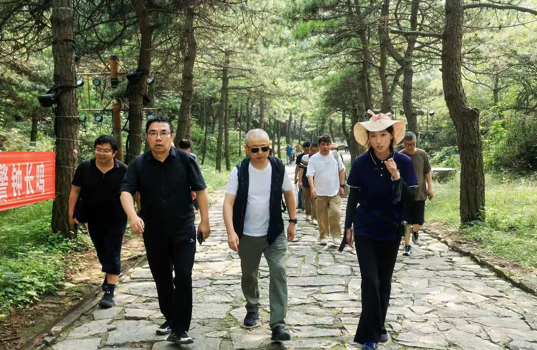 第十一屆著名作家看山西採風活動走進盂縣