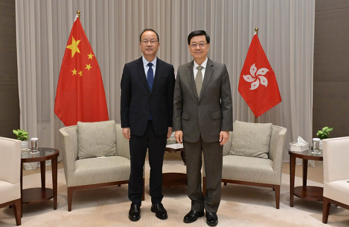 李家超晤北大黨委書記何光彩 就推動高等教育合作等交流