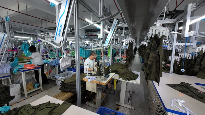 10件廣場舞服裝有7件來自湖南益陽
