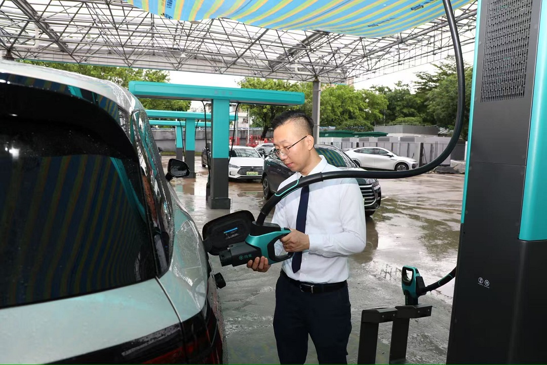   幾分鐘滿電出發   華南首座閃充旗艦站在東莞萬江通電啟用
