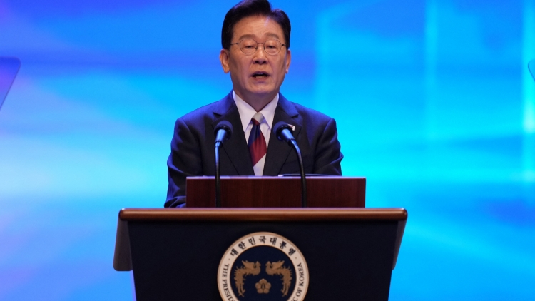 民調：韓國總統李在明支持率首次跌破40%
