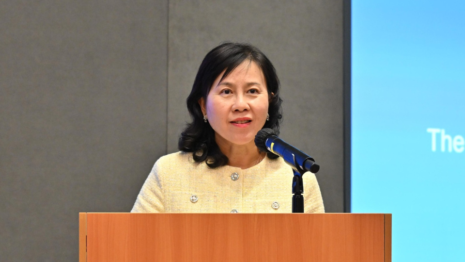 陳美寶周四訪問北京 並考察當地企業