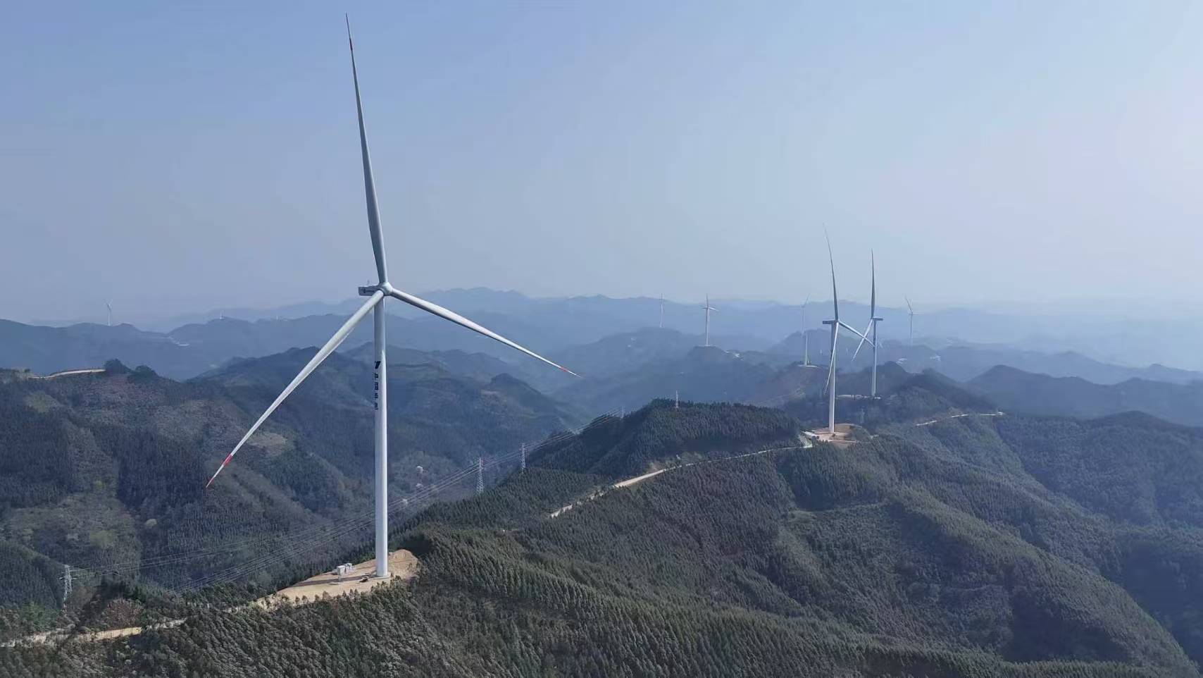 在漢央企助力 貴州冊亨風電場項目全力衝刺全容量供電目標