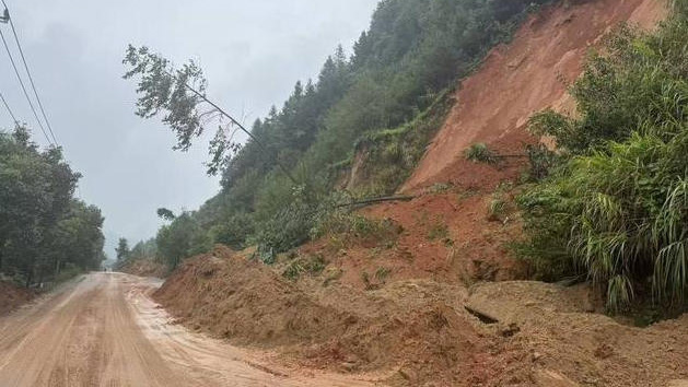 追蹤報道 | 江西遂川泥石流災害已致2人遇難 10人失聯