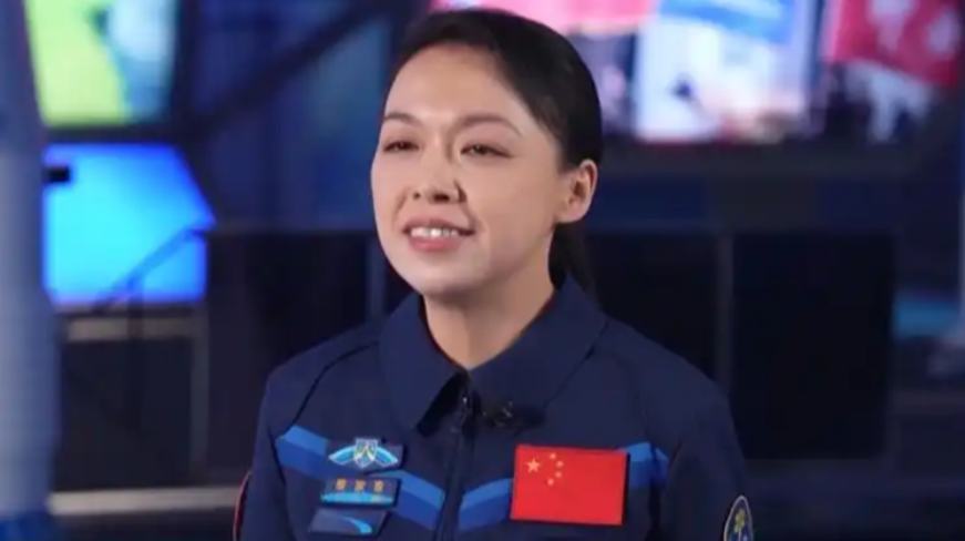 黎家盈母校師弟妹中秋送家書 讚師姐是榜樣令全校師生倍感驕傲