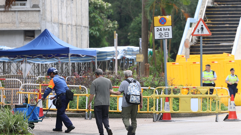 屋宇署就宏福苑火災向2公司及4人提出259項檢控 包括工程顧問公司及承建商等