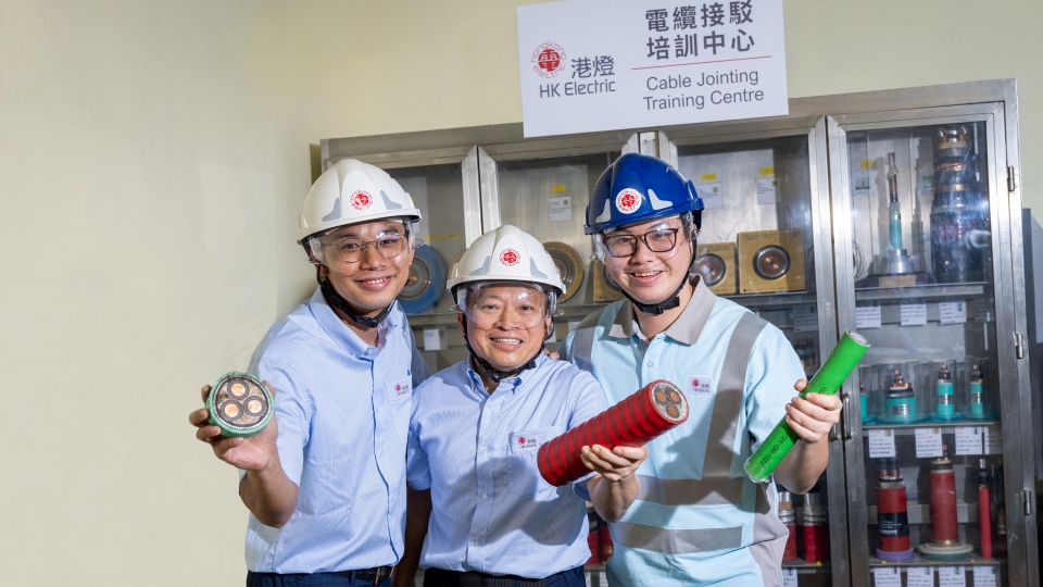港燈「電纜花藝師」三代同堂 守護香港萬家燈火