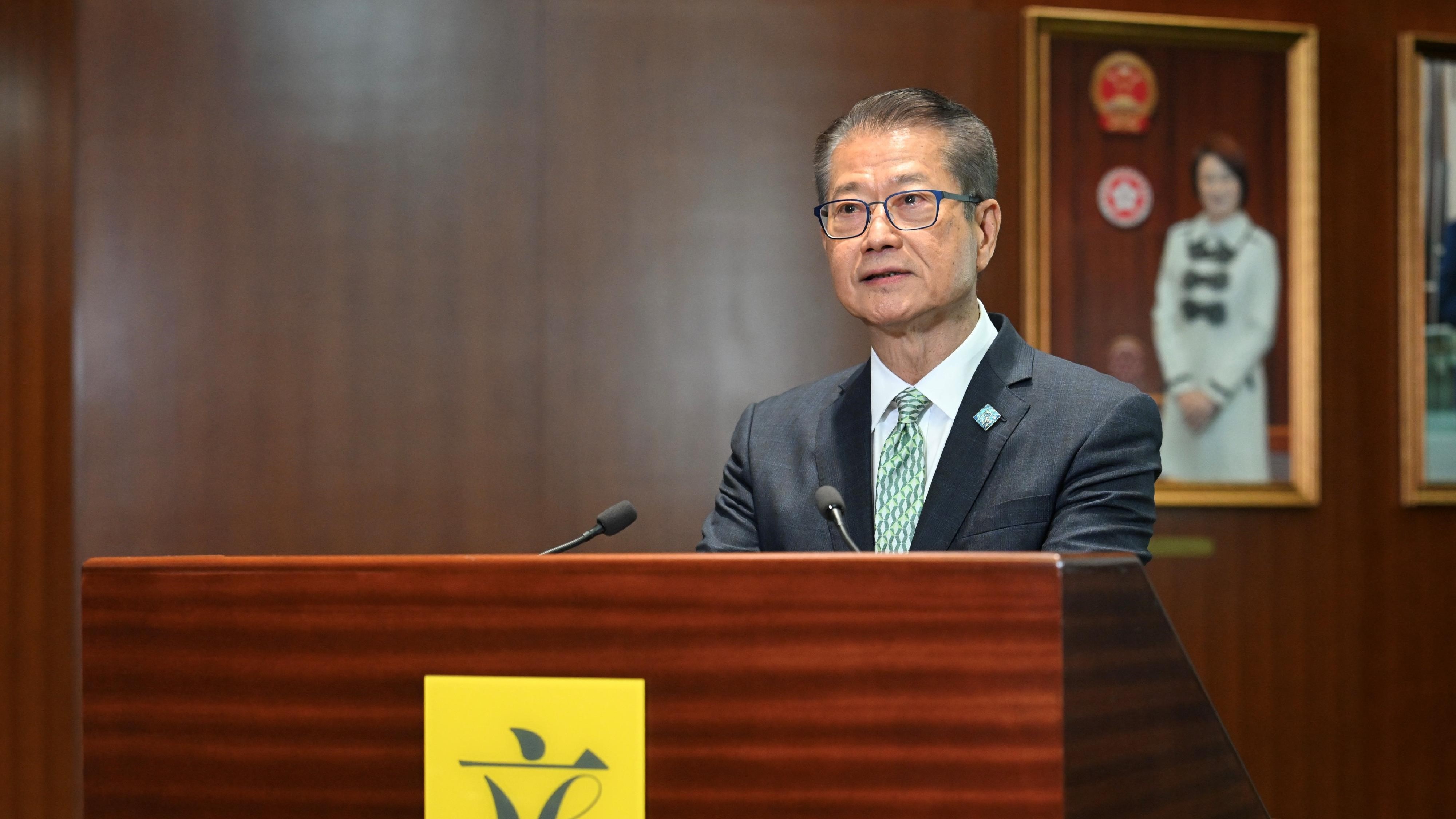施政報告2026｜陳茂波：五年規劃與施政報告相輔相成 有能力及信心開拓新機遇