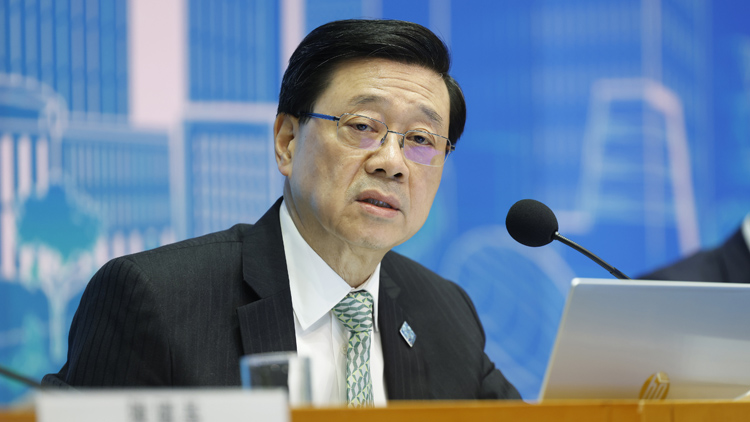 李家超：政府生育友善政策要因地制宜、實事求是