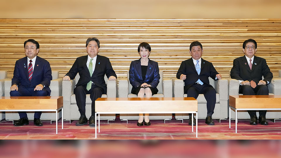 日本高市內閣全體閣僚提交辭呈