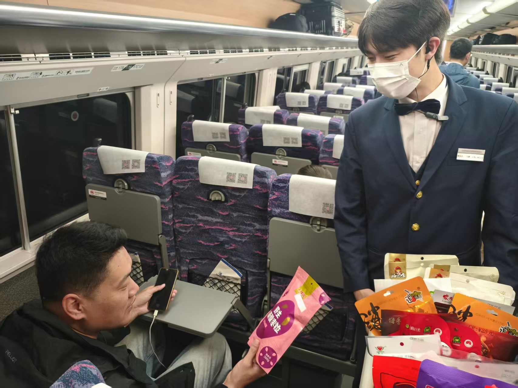 五眼果乘高鐵出山 紅河元陽山村闖出富民新路