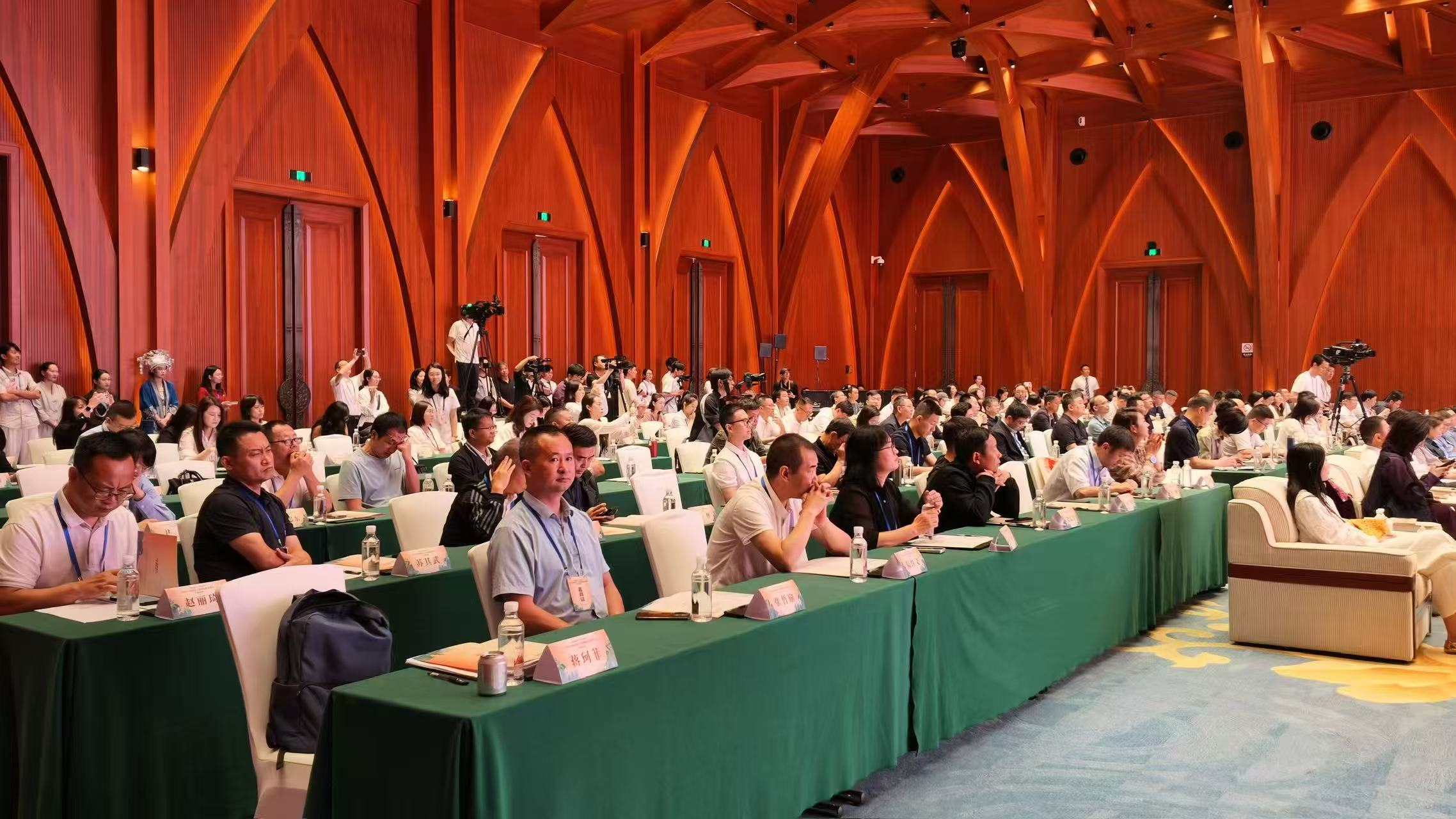 2026全國國慶文旅消費月主場活動在彌勒啟動 雲南推出系列惠民舉措