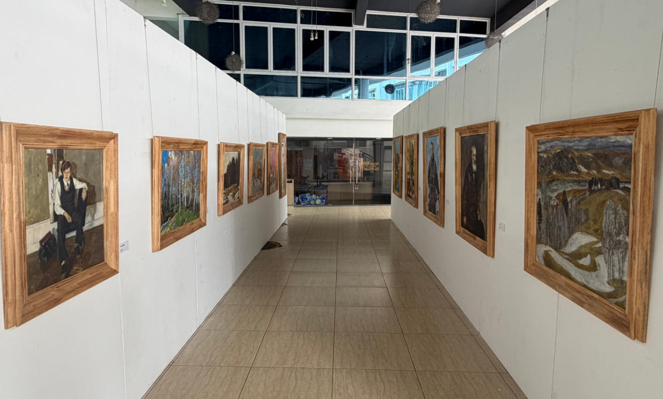 當美術館典藏走進校園走廊 這場油畫展與青春面孔深度對話