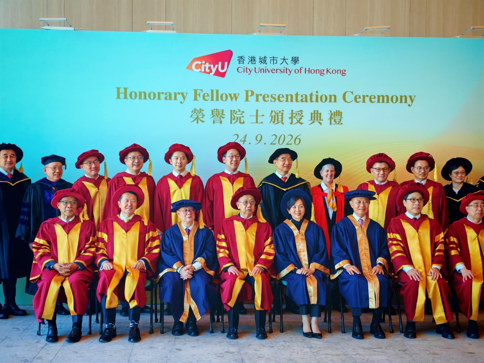  賀陳永明博士榮獲香港城市大學榮譽院士