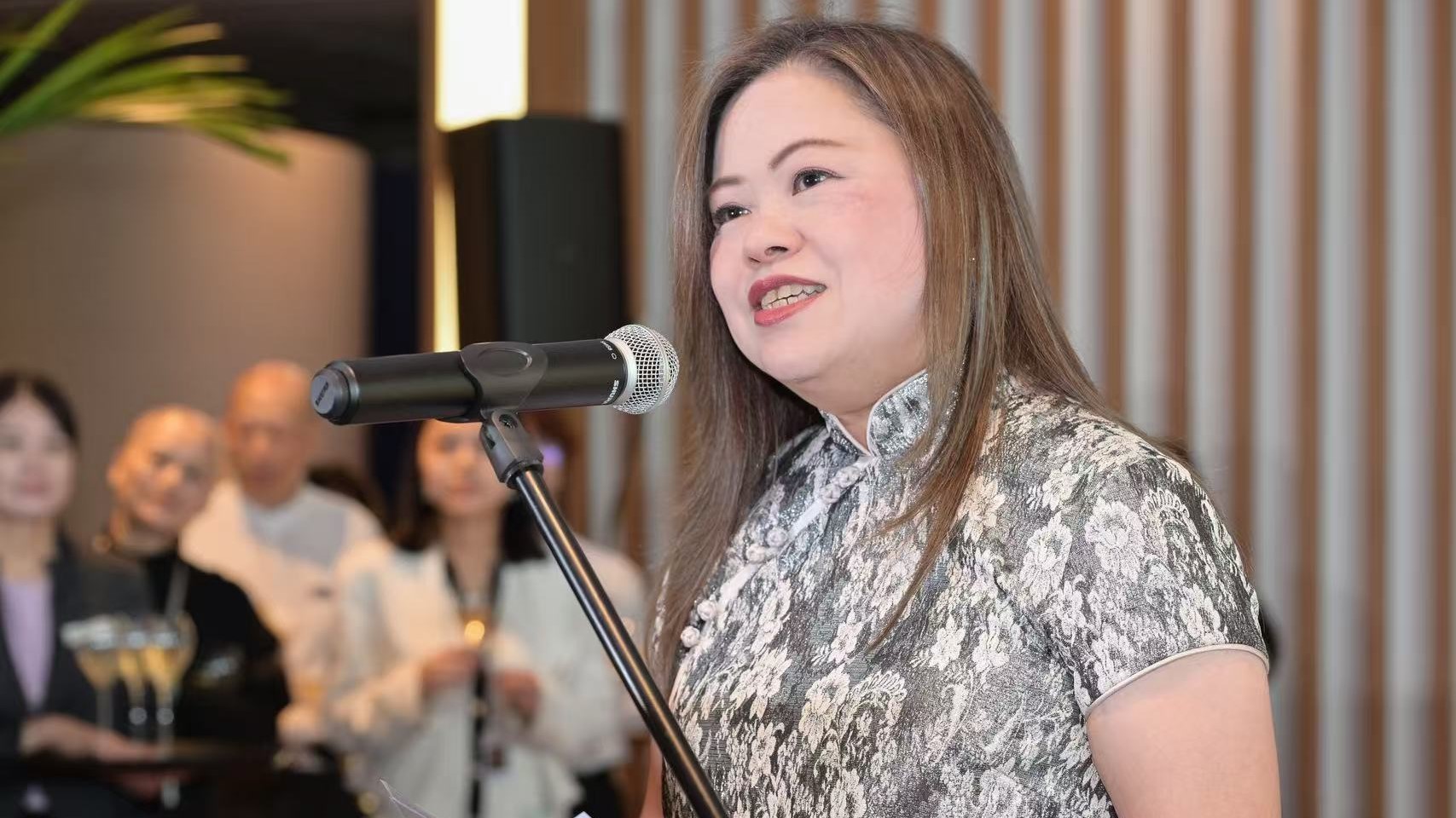 羅淑佩恭賀多位港隊運動員奪得亞運會獎牌