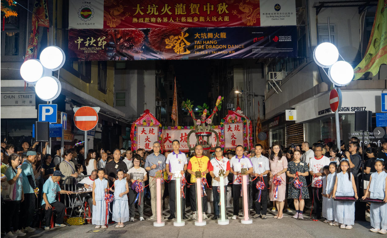 「國安小火龍」現身大坑舞火龍活動