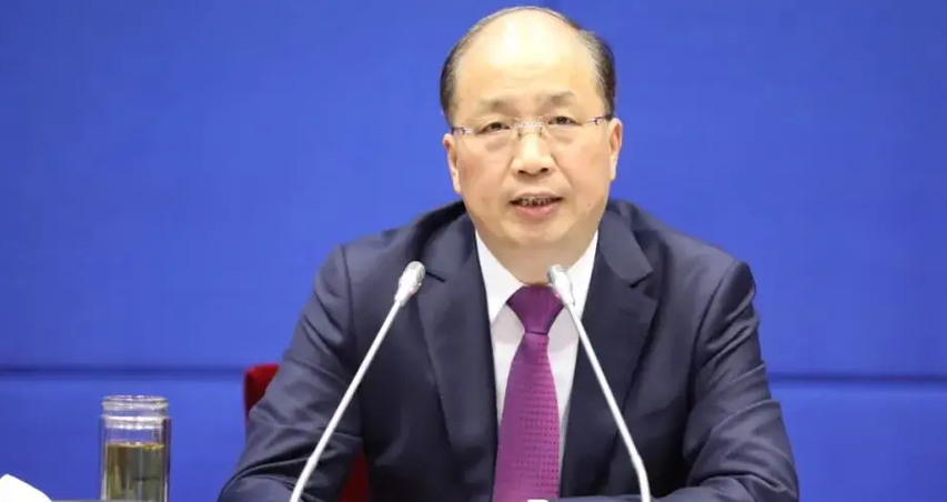 檢察機關依法對易會滿涉嫌受賄案提起公訴
