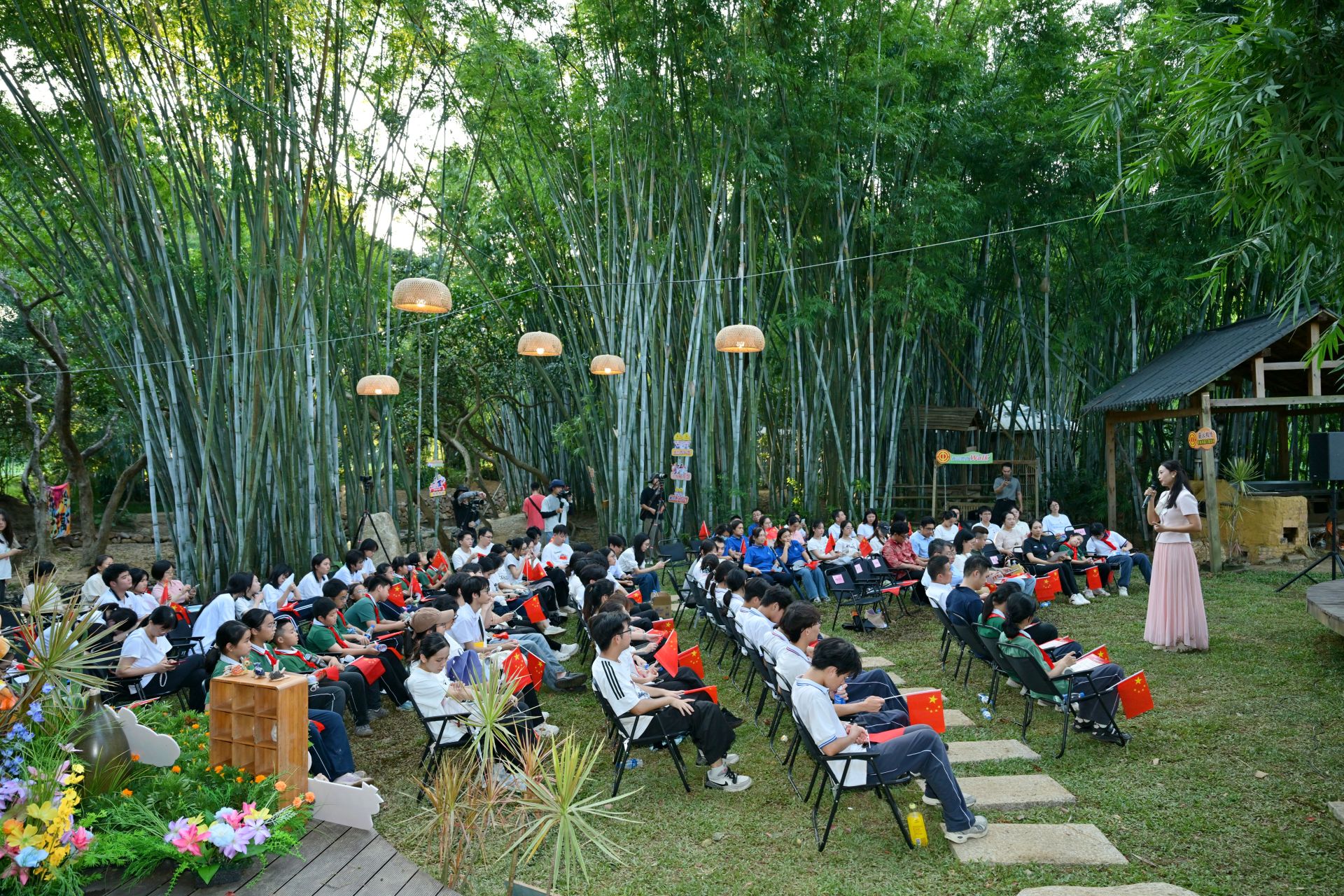 五桂山下，百人走讀！「香山思政Walk」在中山展開