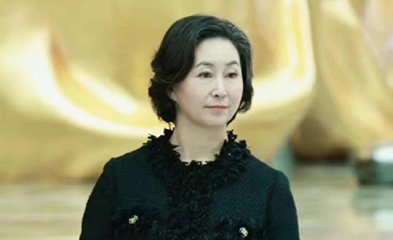 何超琼稱遭騷擾恐嚇 獲批永久禁制令