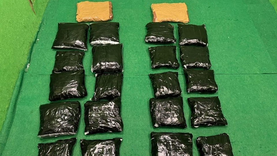 海關機場偵破3宗販毒案 檢值920萬元毒品 拘捕5人