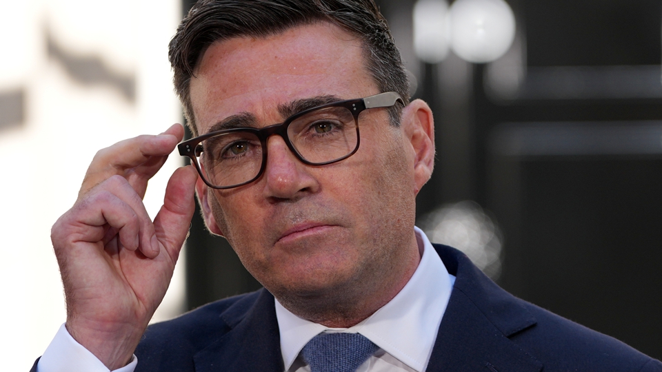 脫歐弊大於利 英國首相籌謀重返歐盟