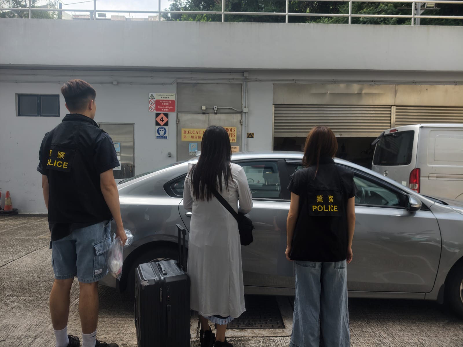 警方荃灣打擊街頭賣淫拘一女