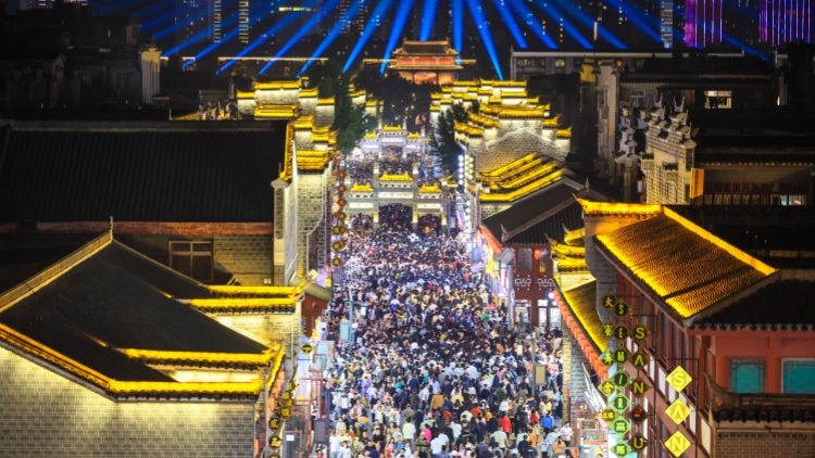 商務部：國慶假期前四天全國消費市場平穩有序
