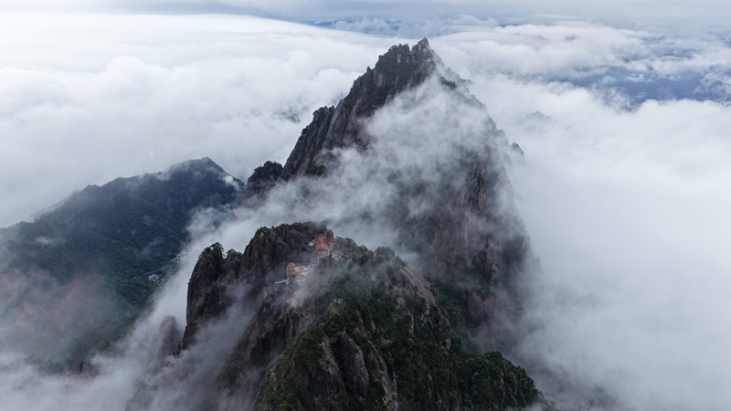 「人人都是迎客松」  黃山風景區全員在崗繪就溫情畫卷