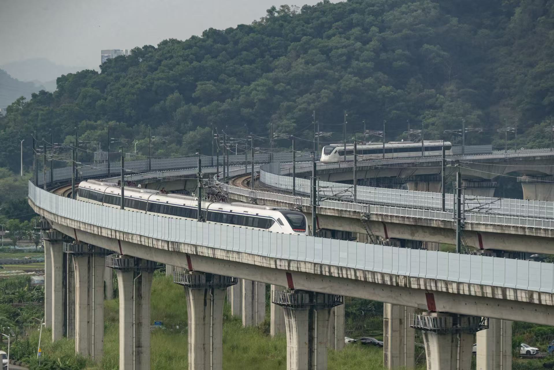 10月5日起廣東城際多條線路加開列車應對國慶假期返程高峰