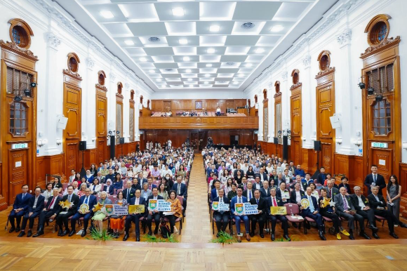港大經管學院「陳坤耀傑出學人講座2026」：  印尼總統國際貿易及多邊合作特使馮慧蘭籲與東盟加強區域合作 化地緣阻力為機遇 
