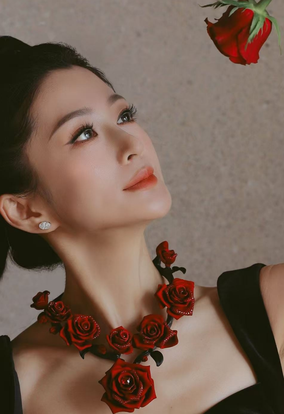 有片｜深圳設計師王翮飛作品《Thorned Rose》榮獲2026法國設計大獎金獎