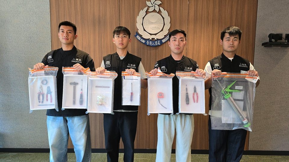 跨部門全港打擊黑工 搜查餐廳裝修單位及美容院 拘捕20人