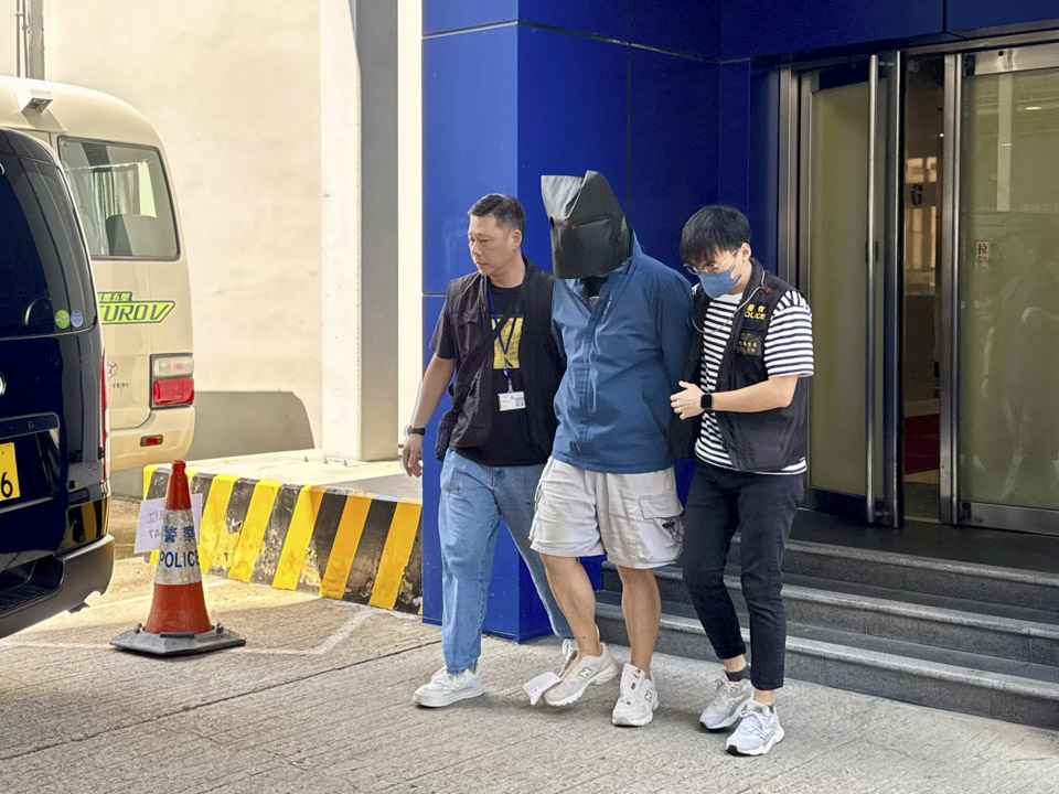 警方西九龍破賣淫集團 拘捕16人
