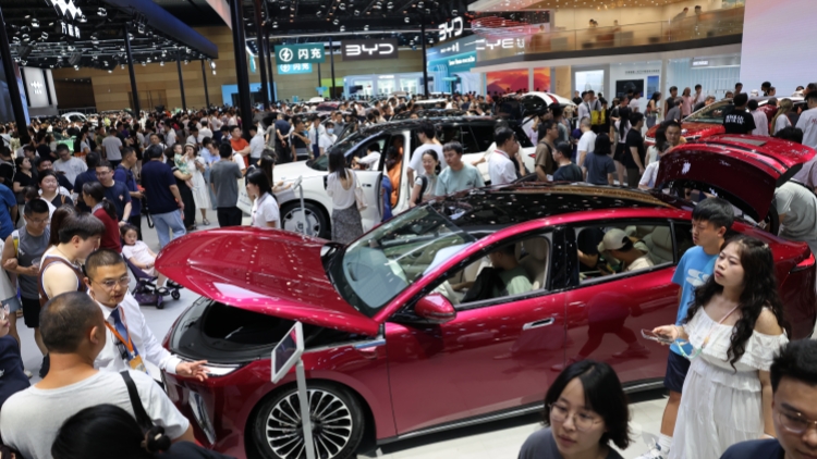 【經濟瞭望】中國汽車助推中國產業鏈大升級