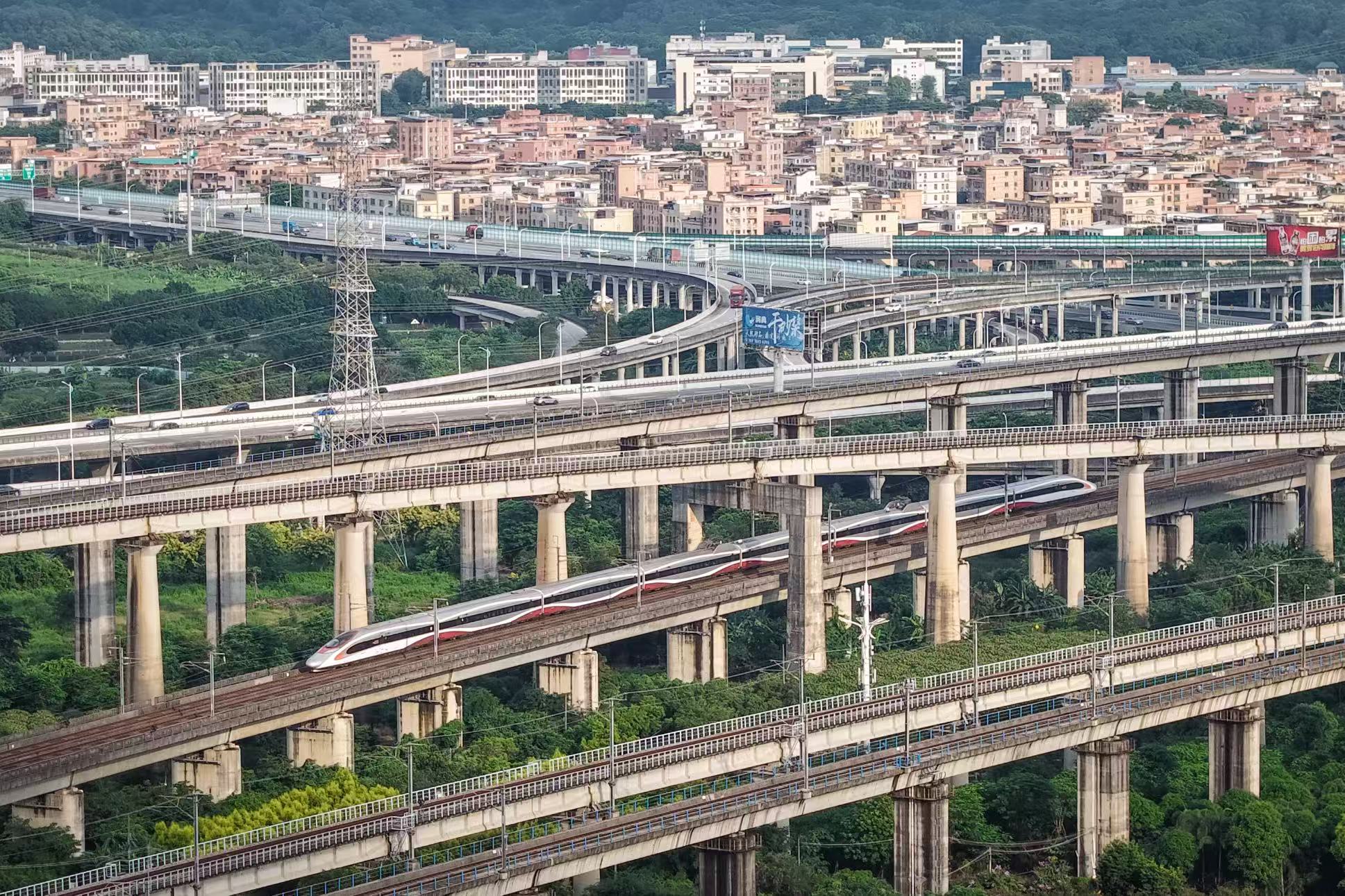 國鐵廣州局10月11日起實施四季度新列車運行圖 粵港澳大灣區鐵路運力再升級