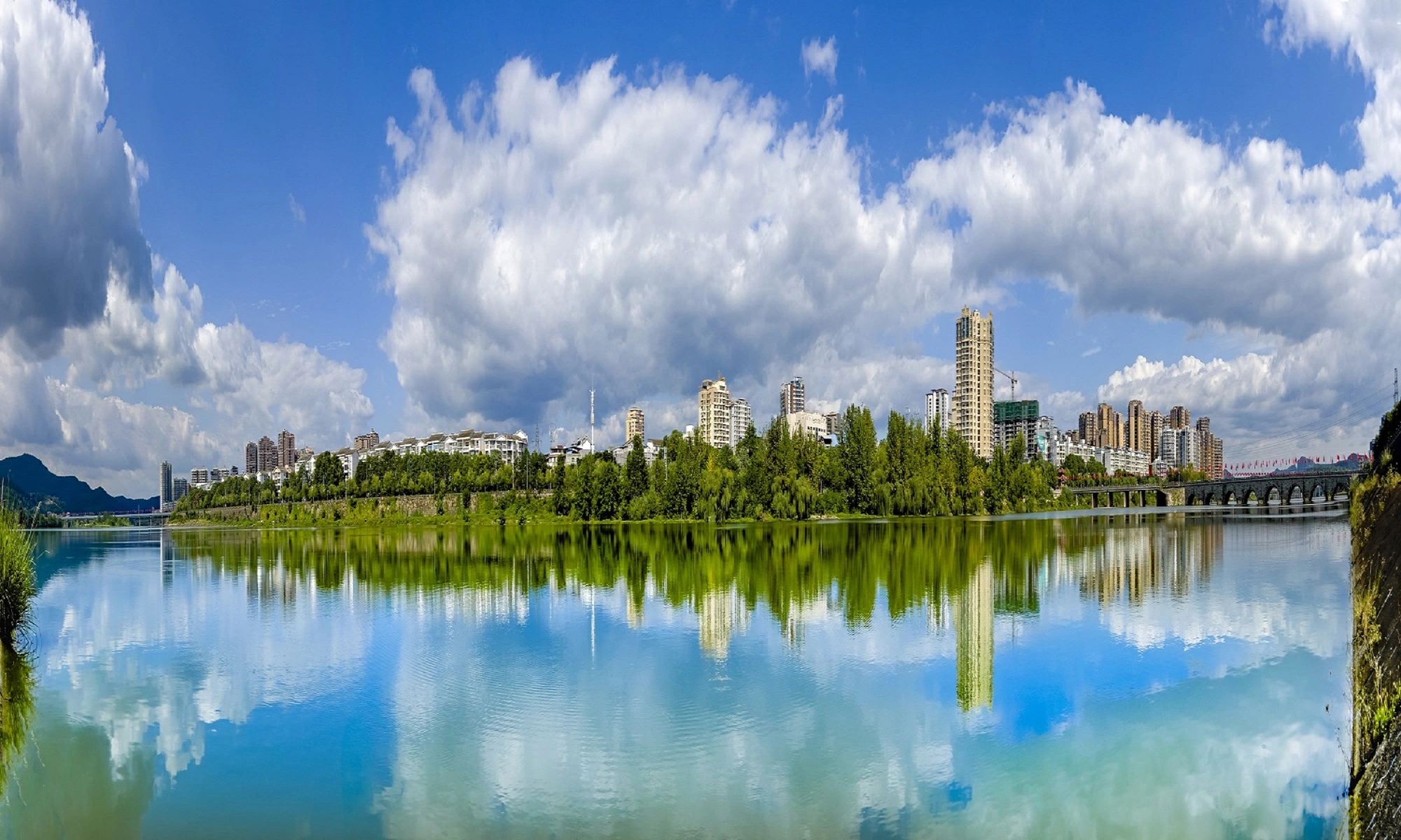 千年古邑蝶變新生 四川梓潼蓄勢聚能邁進新時代文明城市