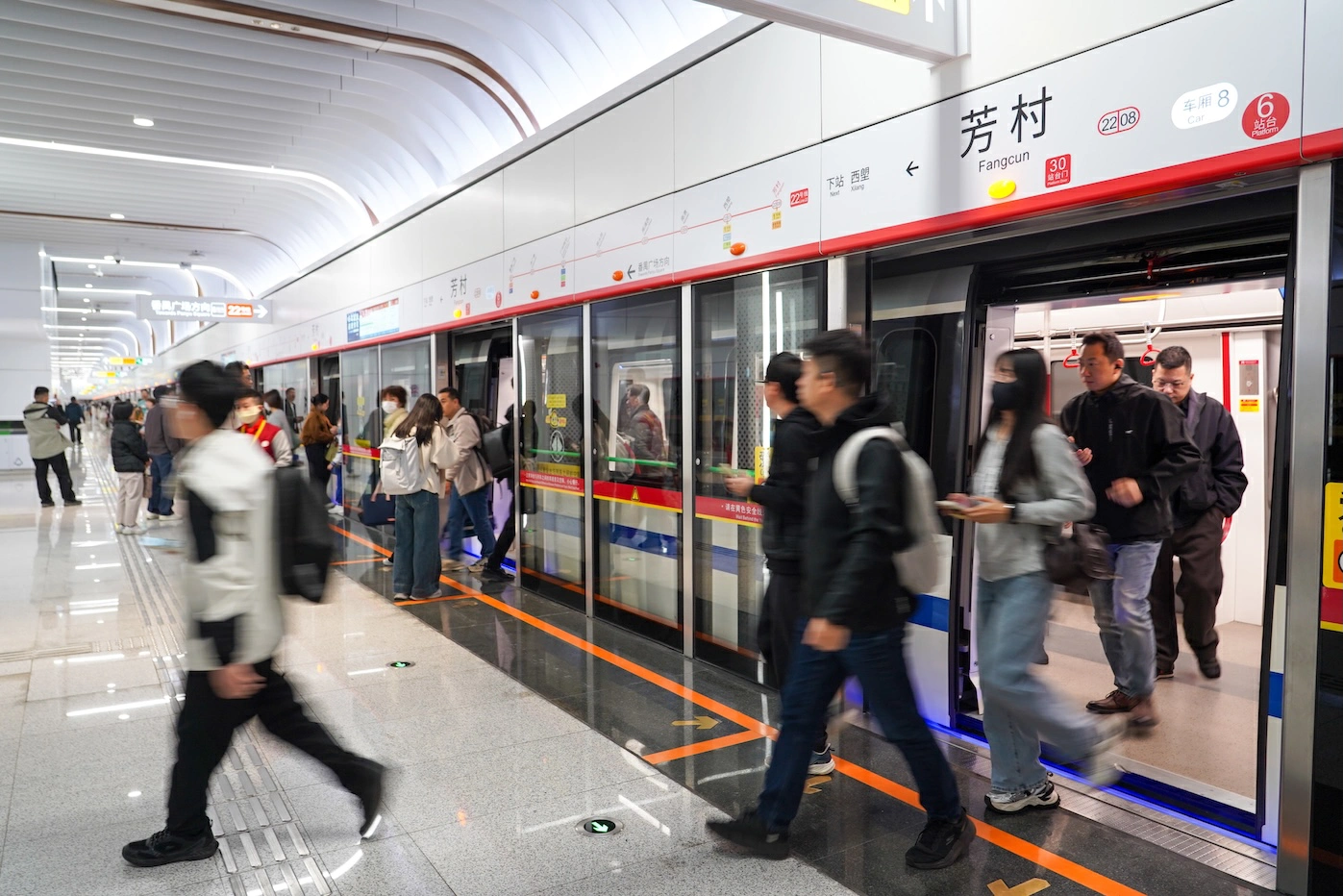 12月29日  時速160公里廣州地鐵二十二號線後通段開通運營