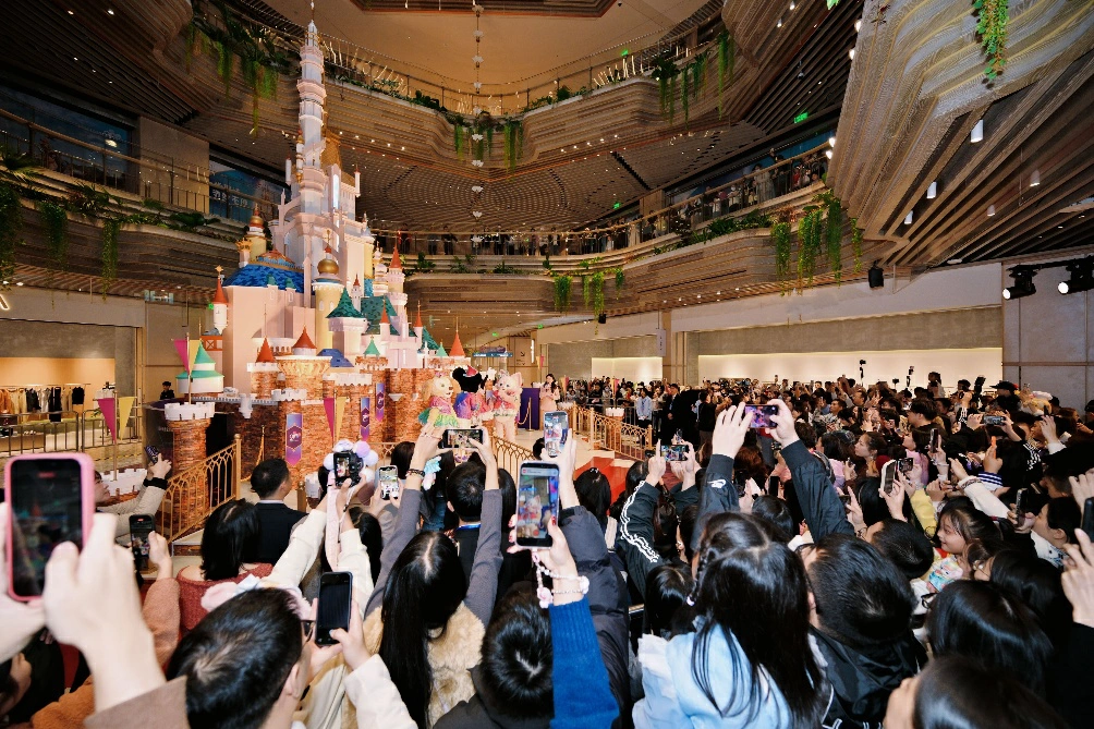 新世界各地K11客流銷售雙增長 香港北都3000套住宅動工釋放農地價值