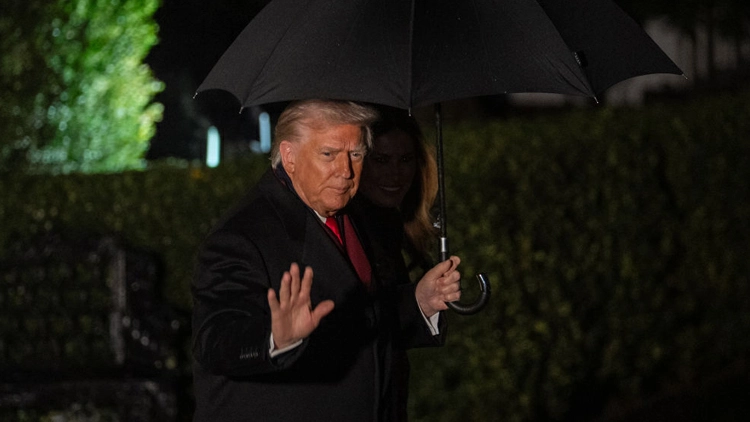 特朗普回應健康質疑：手背瘀青只因服用阿司匹林 打瞌睡是在「放鬆」