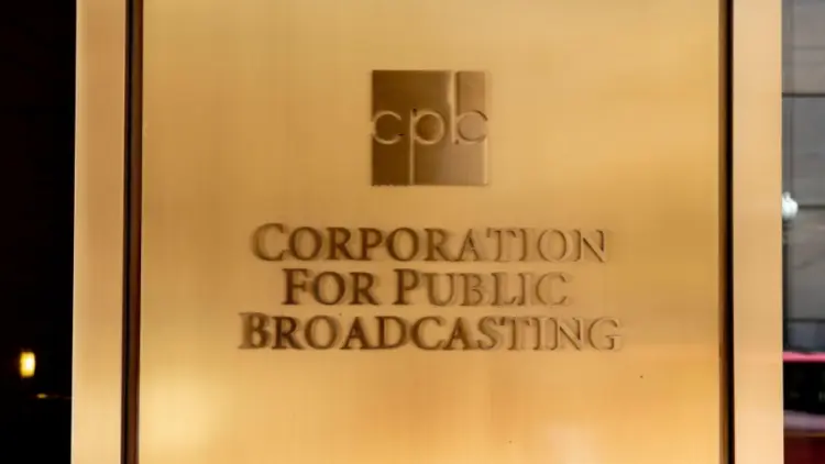 特朗普撤銷撥款 美國公共廣播公司解散