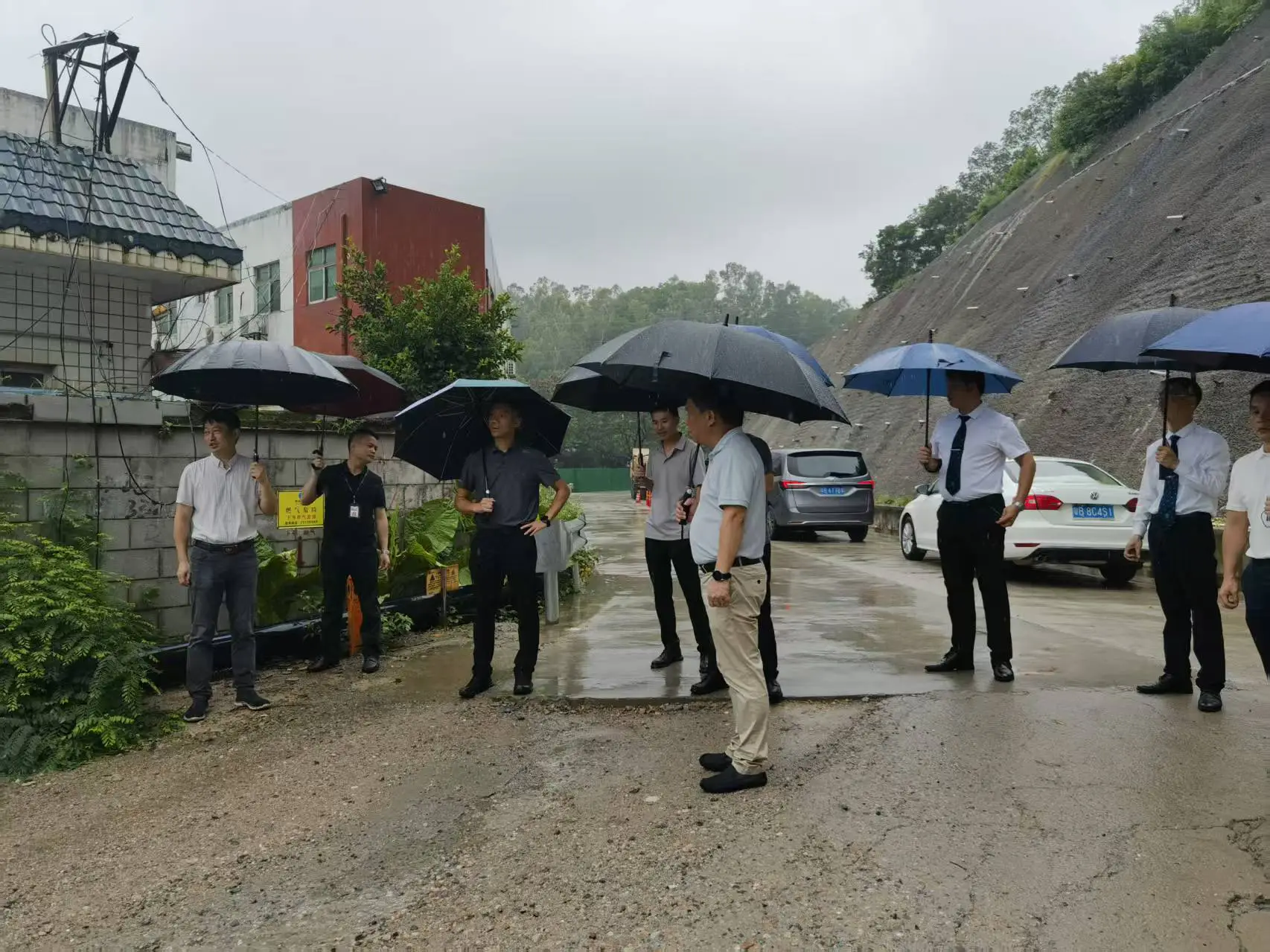 回應民聲不含糊 深圳橫崗 「坑窪路」 變 「安心道」