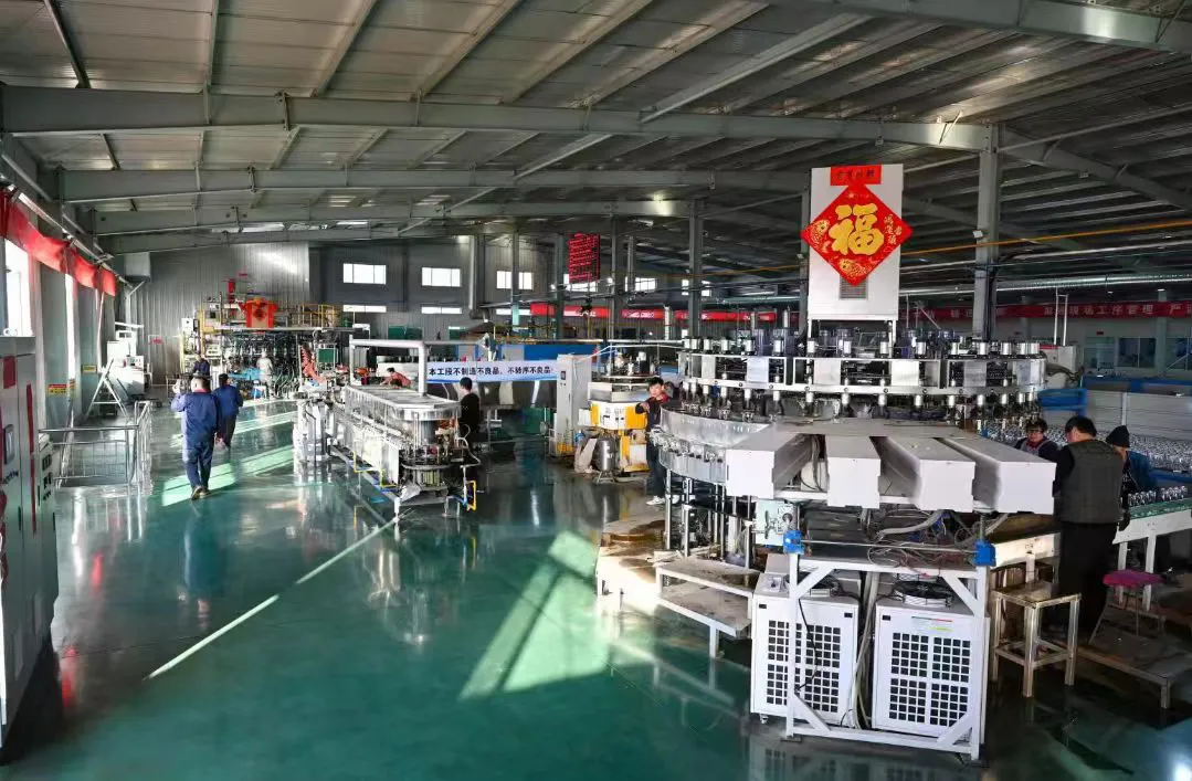 山西祁縣玻璃器皿：從「製造」到「智造」的華麗蝶變