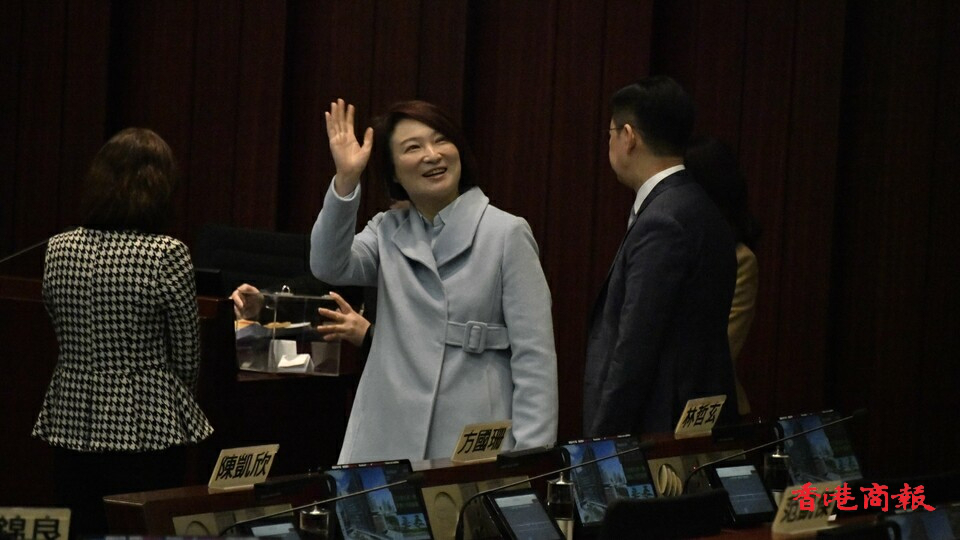 李慧琼以五票之差擊敗陳振英 當選第八屆立法會主席