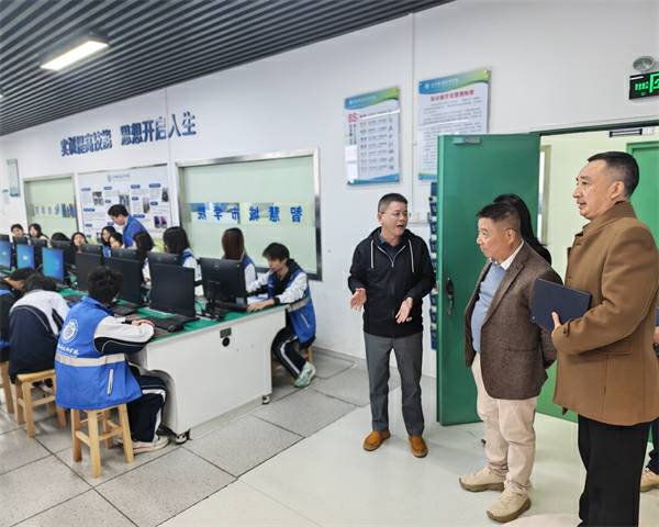 深港攜手育匠才 融通灣區創未來——香港商報走訪深圳鵬城技師學院智慧城市學院