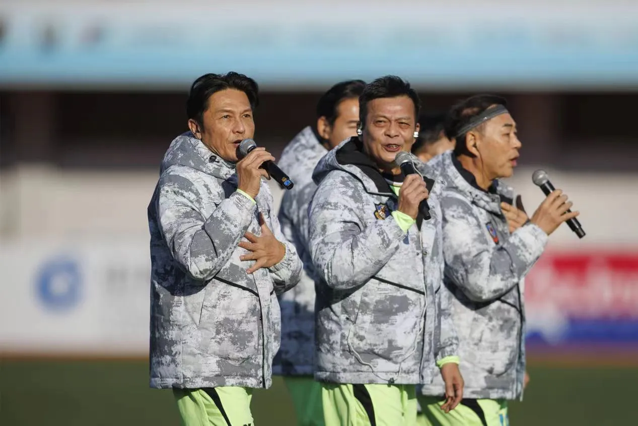 跨越山海 助力「滇超」 香港明星足球隊昆明行「好塞雷」