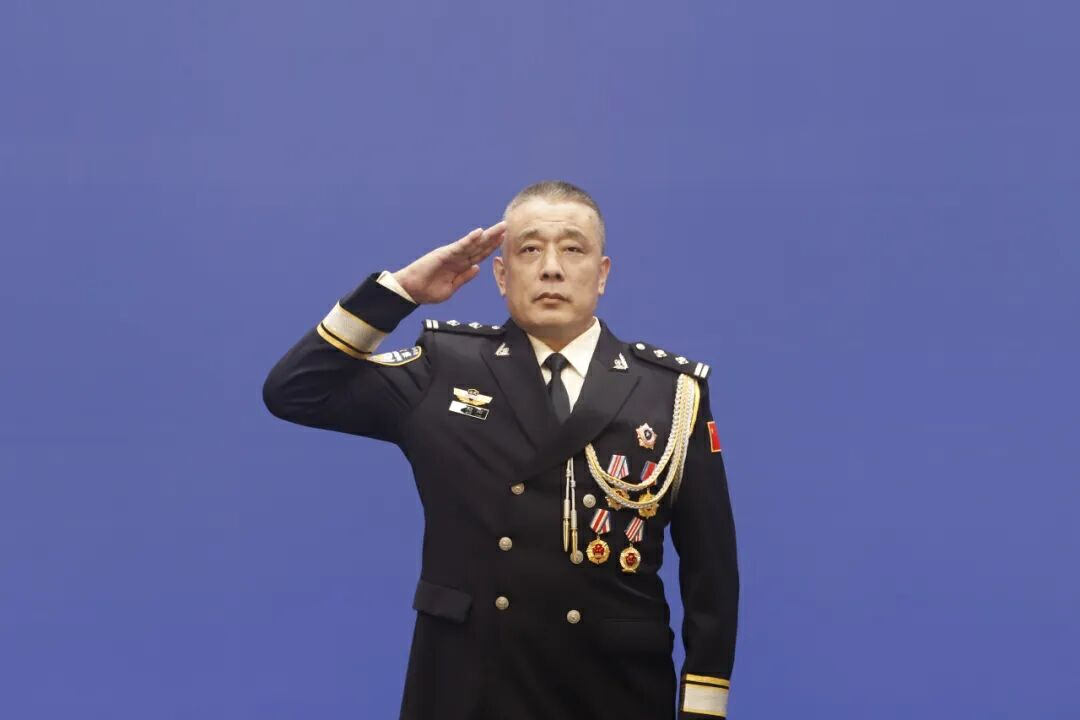 「最美基層民警」付紹剛答香港商報：從「腳步追兇」到「數據鎖證」 科技築牢反詐防線