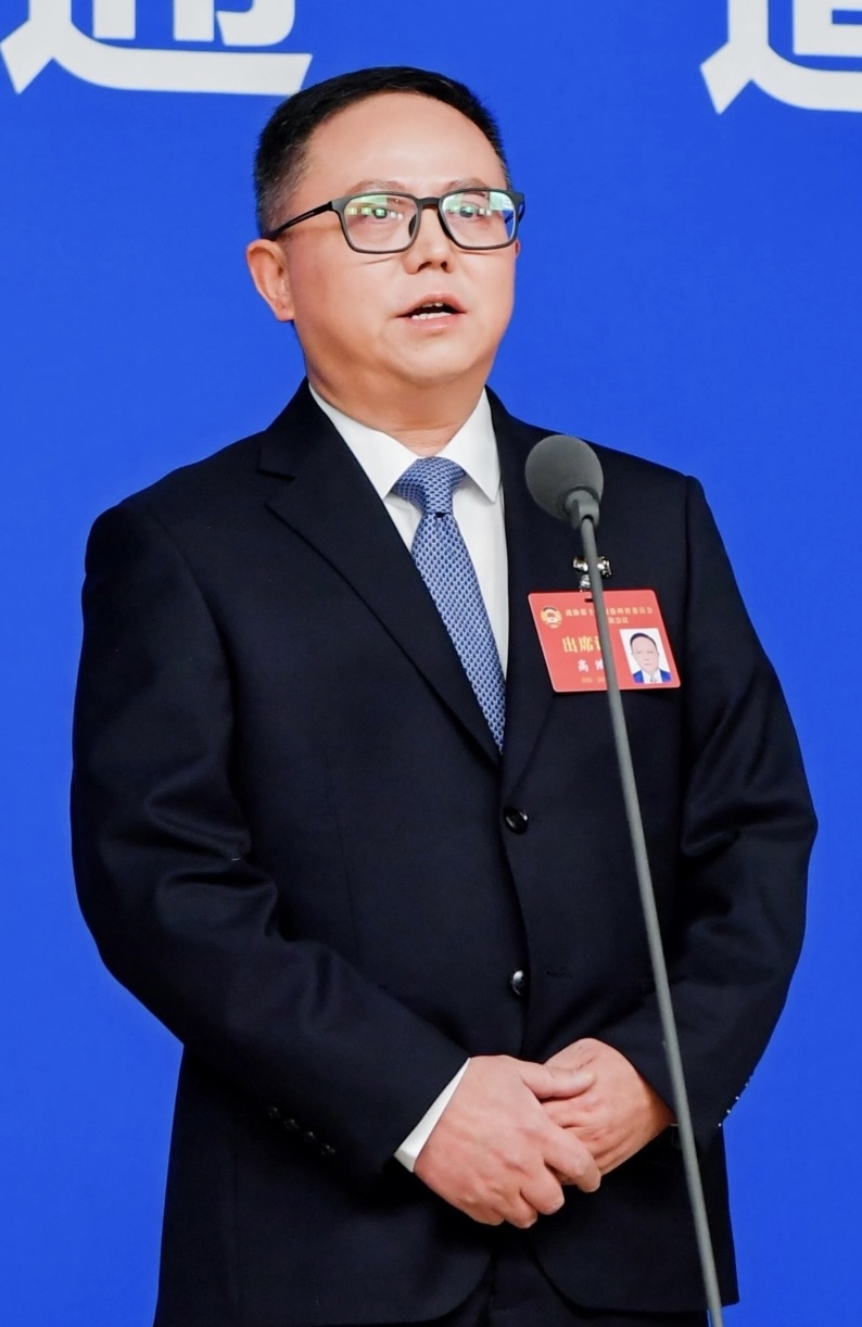 圖:貴州省政協委員、貴州醫科大學附屬醫院麻醉科二級教授高鴻.jpg