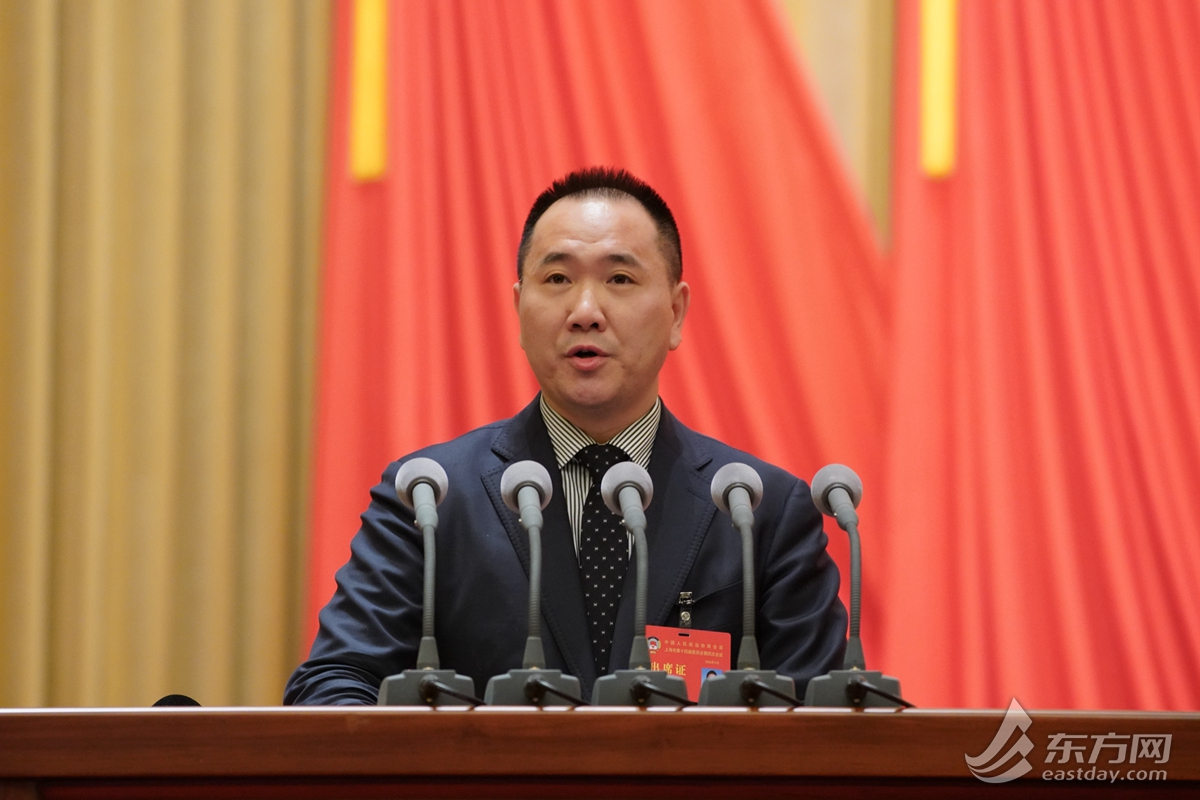 圖二：政協委員張金全以「破解『內卷』困局 共建高質量發展新生態」為題發言.jpg