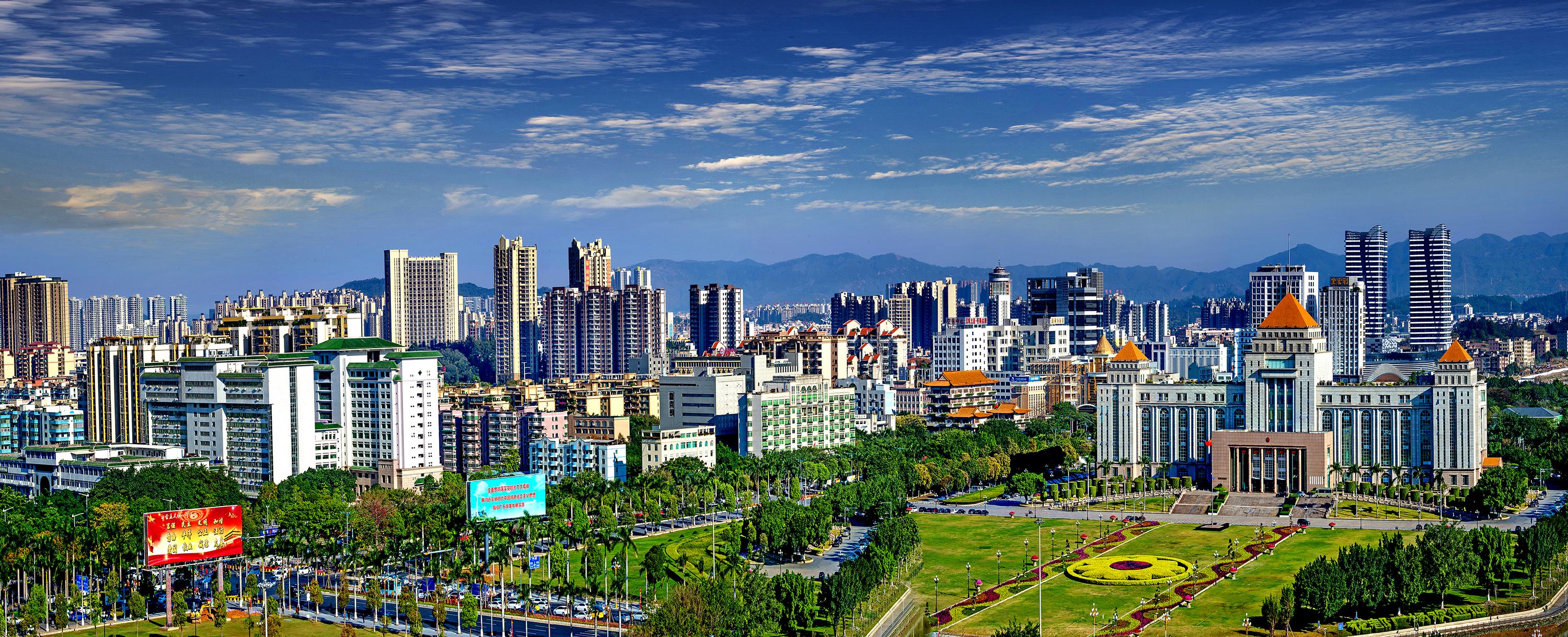 5、花都城區新貌 關振倫攝.jpg