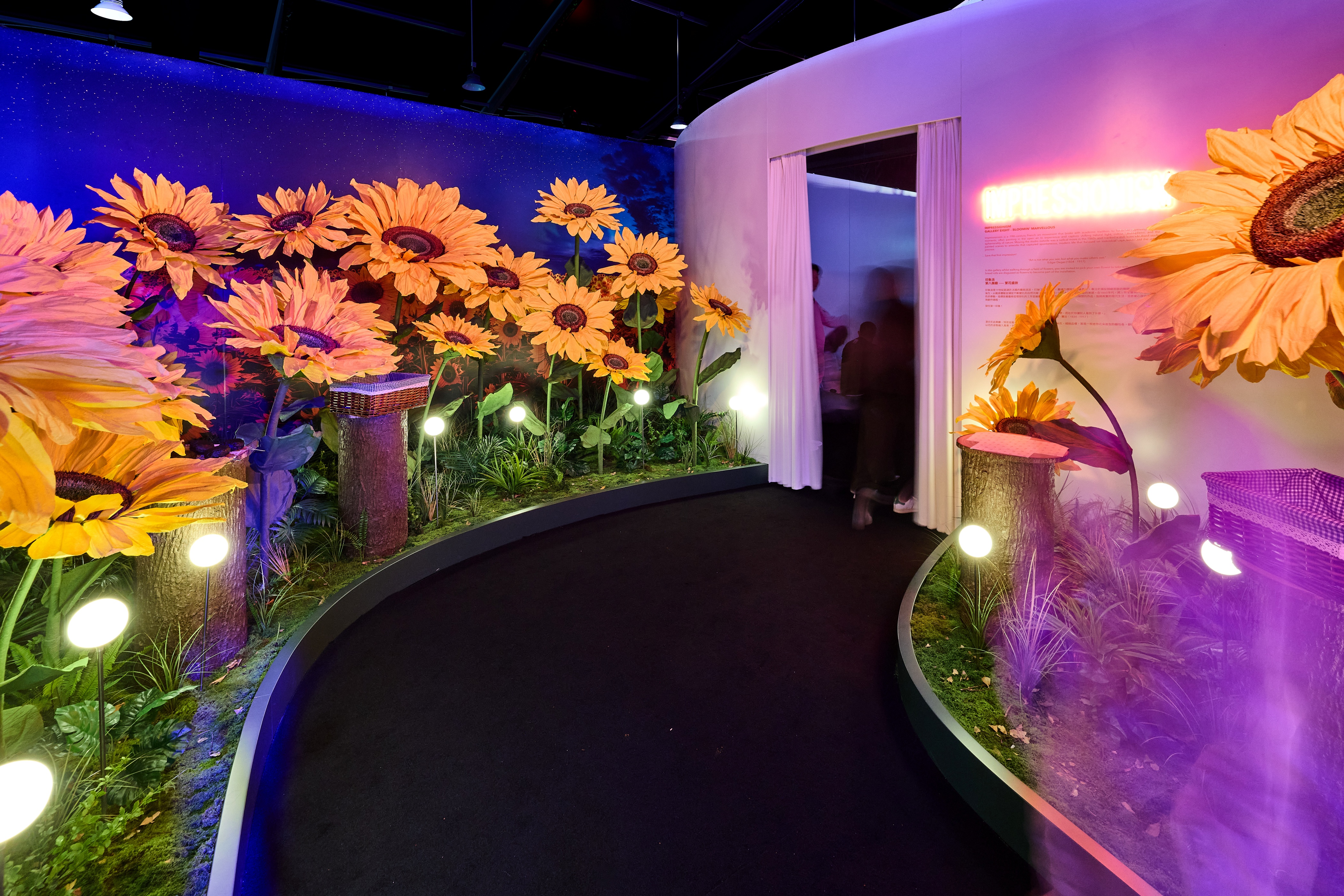 Blooming' Marvellous (Image Credit to Central Yards Edible Art Fair).jpg